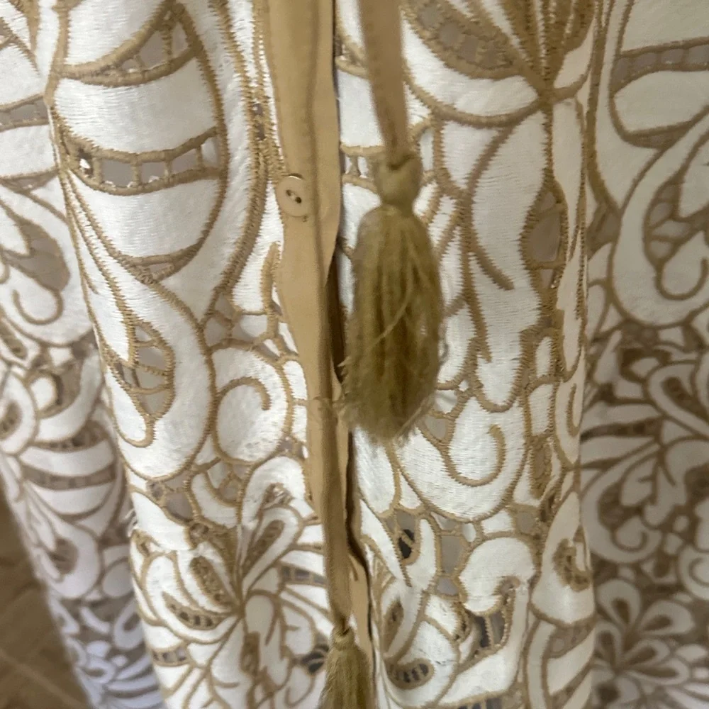 Solitaire White and Gold Lace-Effect Maxi Dress - Picture 9 of 12